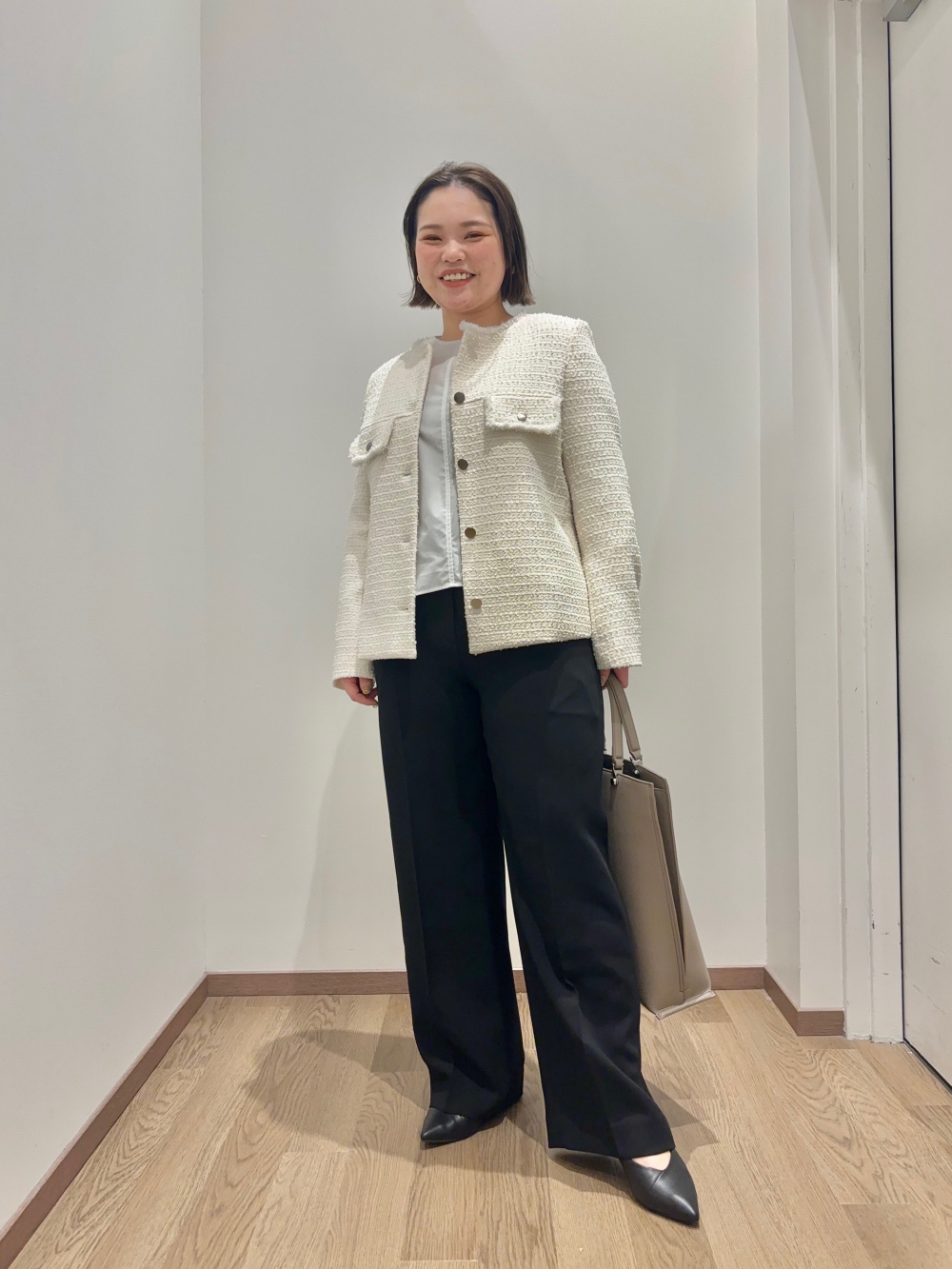 ツイードペプラムジャケット、ワッシャーナイロンカーゴスカート