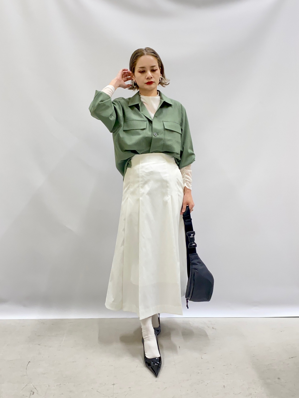 シアープリーツスカート、UVカットレーヨンブレンドモックネックニット