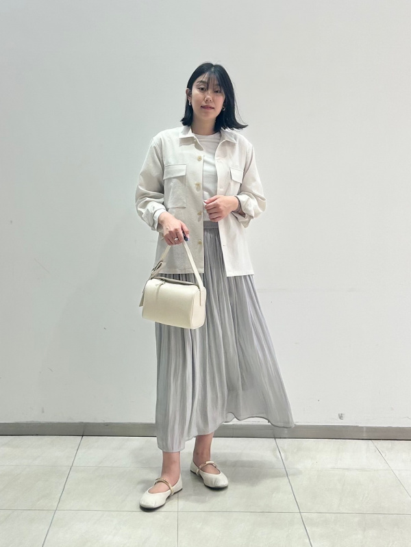 シアープリーツスカート、UVカットレーヨンブレンドモックネックニット