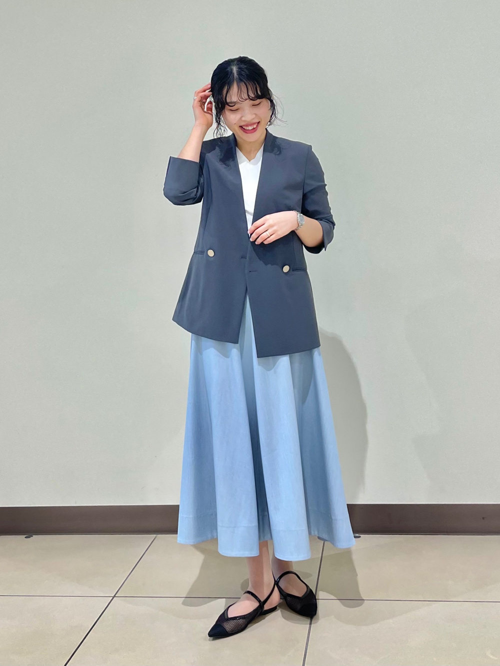 ホールガーメント®サーキュラーニットスカート、UVカット