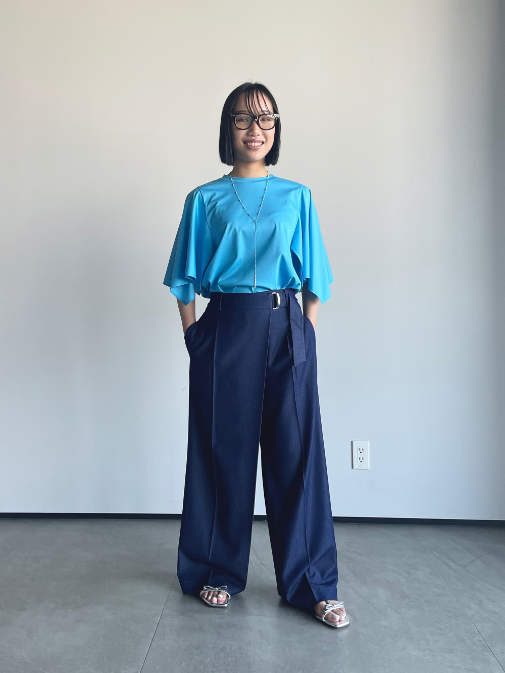 プラステ　リネンブレンド　パンツ　スーツ　ジャケット　ネイビー PLST(プラステ)公式｜毎日服連載：リネンブレンドシリーズ｜特集