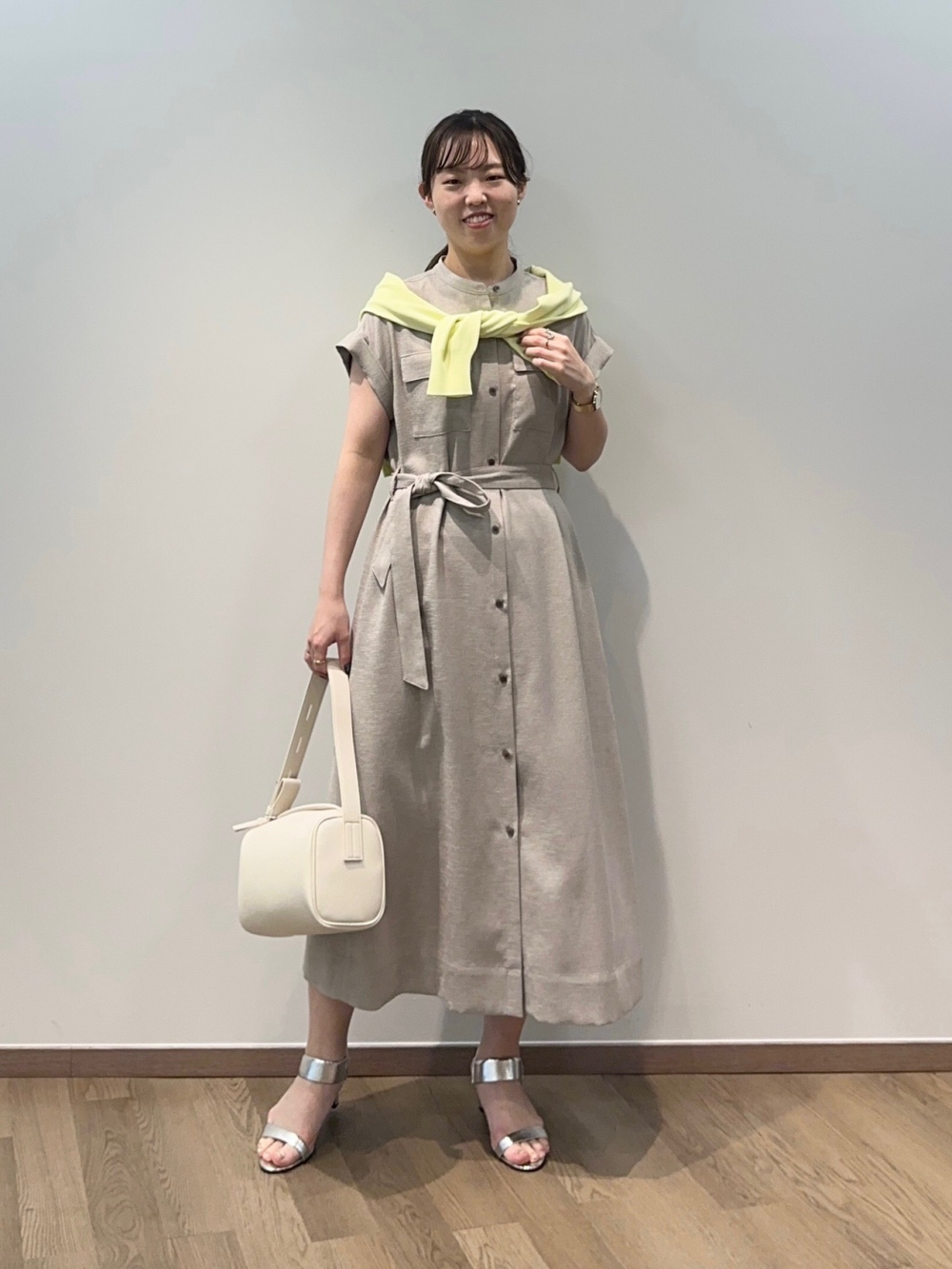 PLST ダブルポケットシャツワンピース ベージュ 上品 PLST ダブルポケットシャツワンピース ベージュ 上品