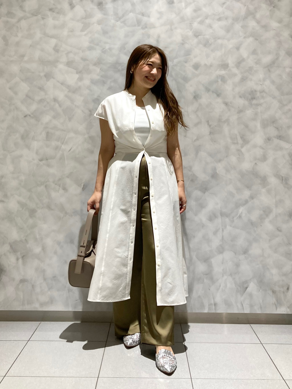 サッカーレイヤードワンピース、PLUS STYLEパンプス（ローヒール