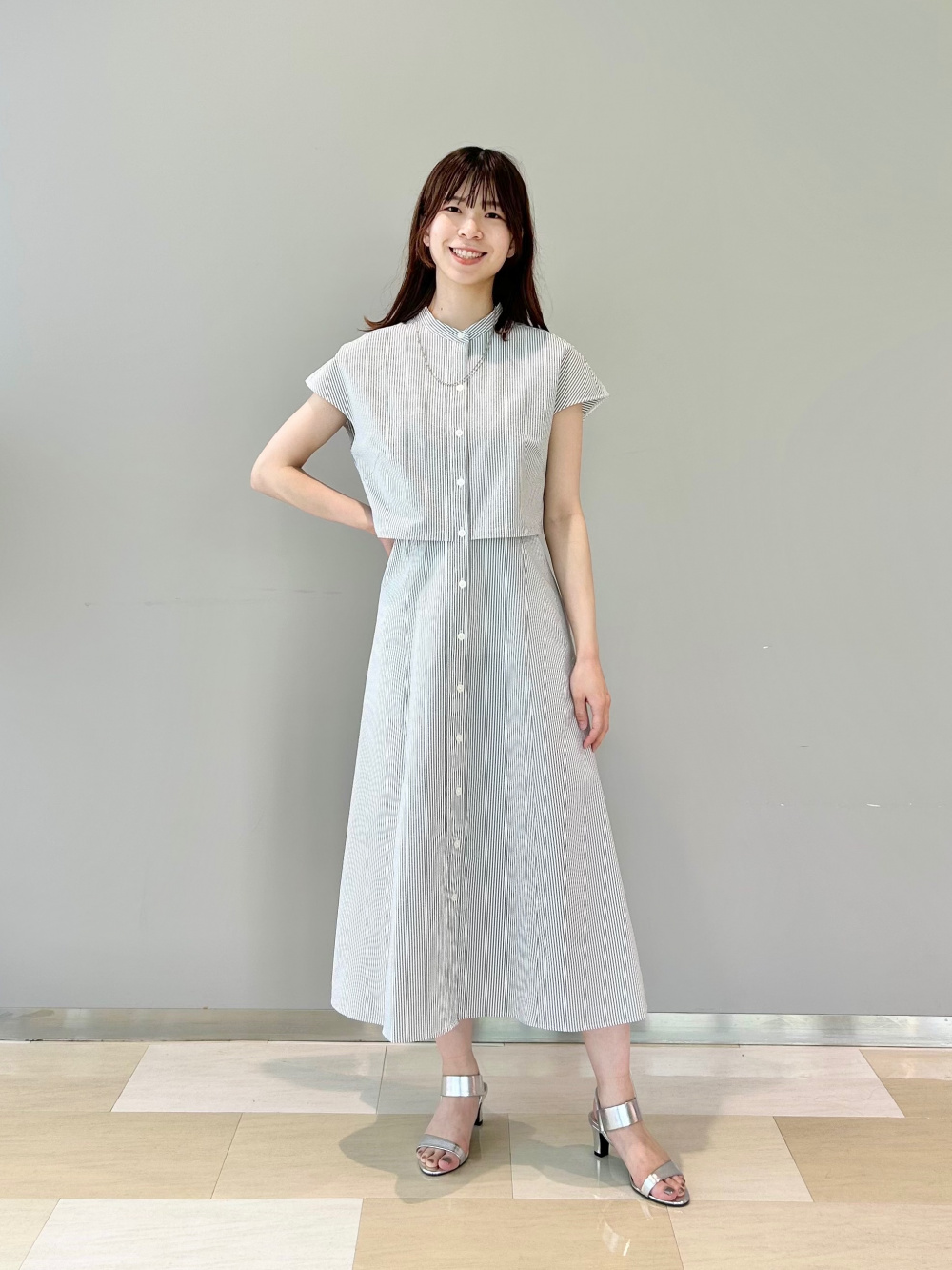 サッカーレイヤードワンピース、PLUS STYLEパンプス（ローヒール
