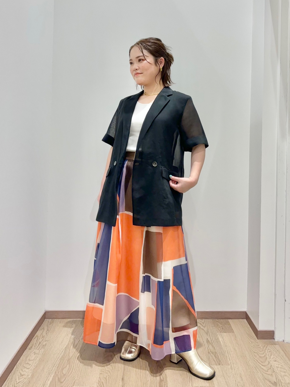 シアーオーガンジーハーフスリーブジャケット、ワイドパンツ