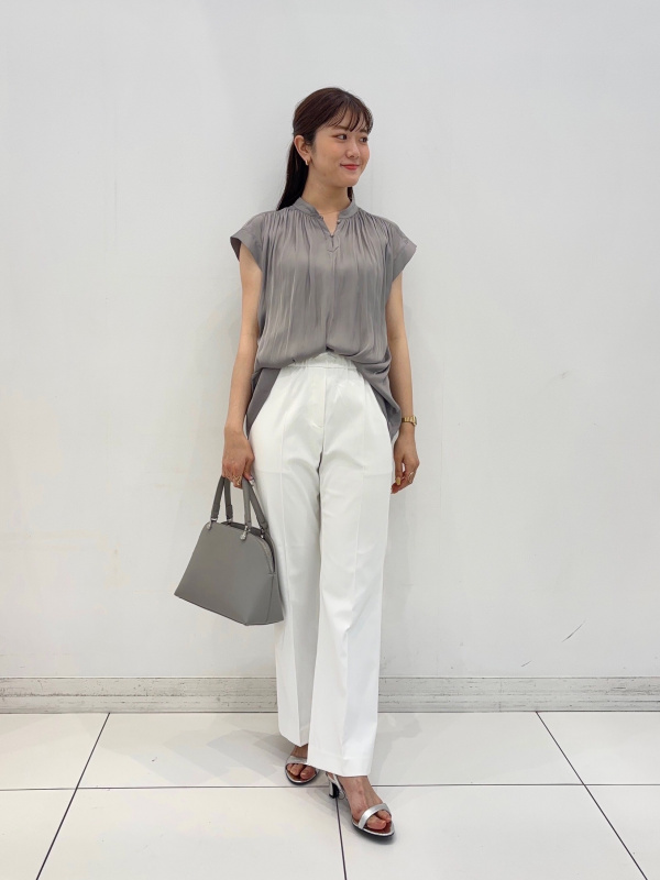 【美品♡人気ノーカラースーツ】プラステ　ドライギャバセットアップ　ライトグレー PLST(プラステ)公式 | 2024年モデル プレシャスドライトラウザーズ