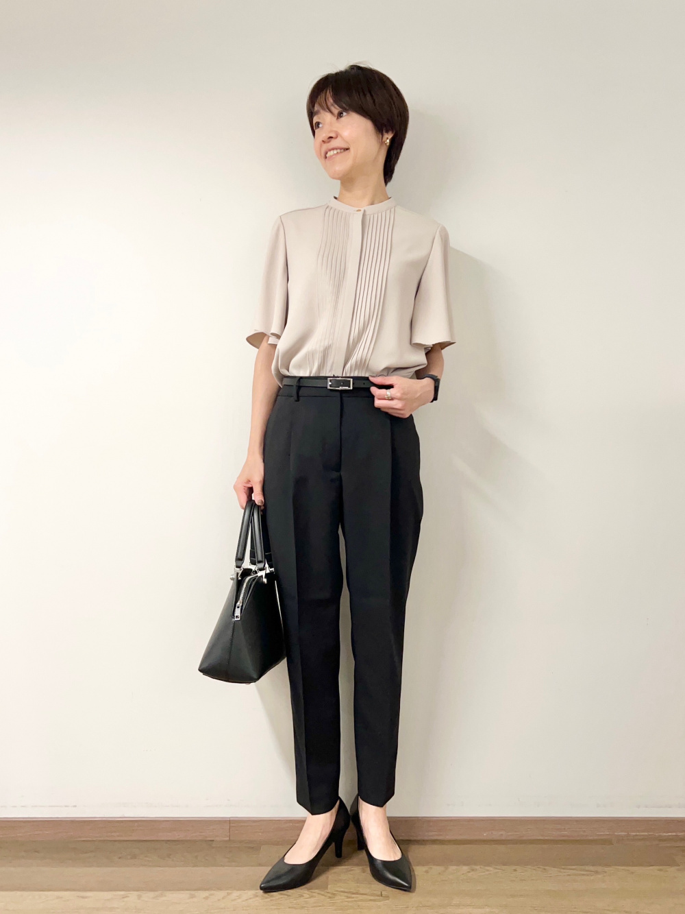 ほぼ新品＊PLST 2024年モデル ワイドパンツ（リネンブレンド）黒 H21 PLST - ほぼ新品＊PLST 2024年モデル ワイドパンツ（リネン