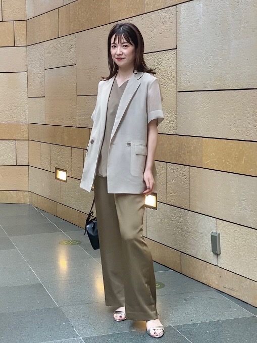 プラステ　リネンブレンドスティックパンツ　パンツスーツセット　ベージュ　M スティックパンツ（リネンブレンド）、ジョーゼットフロント