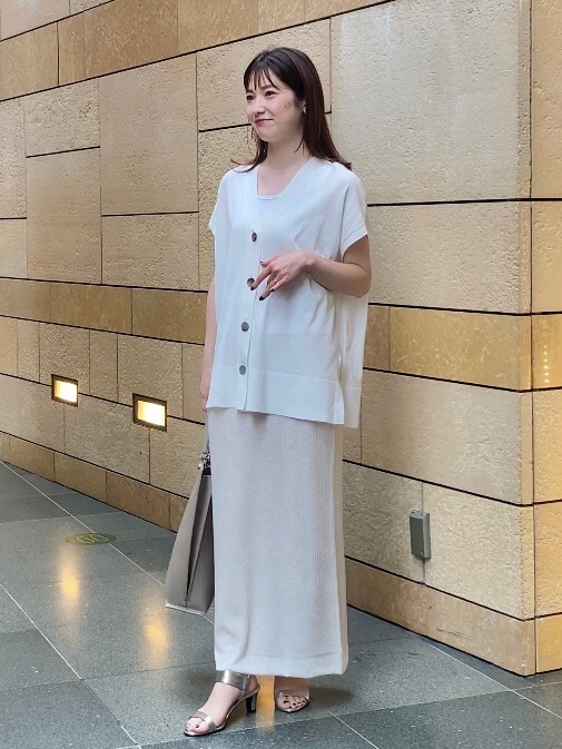 1回着　美品　プラステ　23SS UVカット　ウォッシャブル ジレ　　　M 公式スタイリング | プラステ
