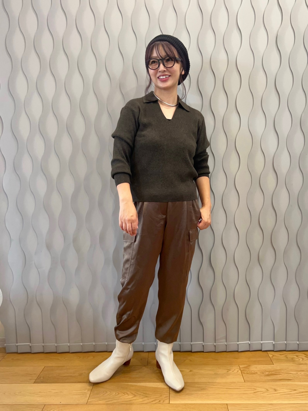 きなこ人気完売　新品PLST サテンスリムカーゴパンツ PLST(プラステ)公式 | サテンスリムカーゴパンツ