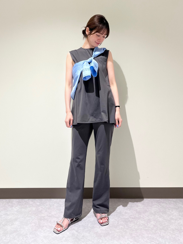 1回着　美品　プラステ　23SS UVカット　ウォッシャブル ジレ　　　M XS～4L】フロントホックVカラージャケット【UVカット／吸汗速乾