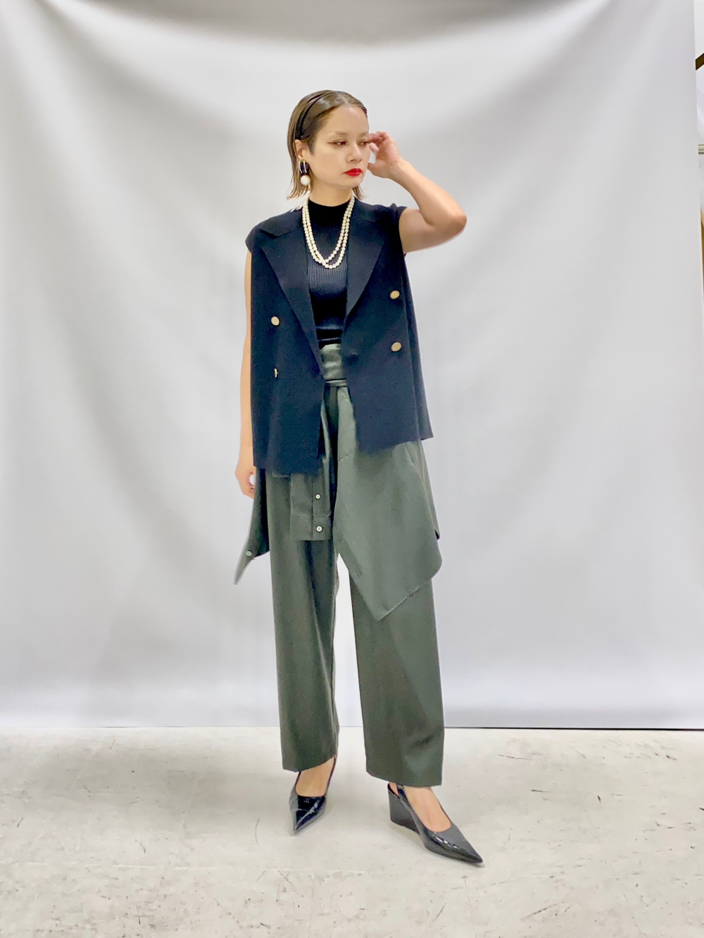 プラスレーヨンブレンド テーラード ニットベスト S PLST(プラステ)公式 | レーヨンブレンドテーラードニットベスト