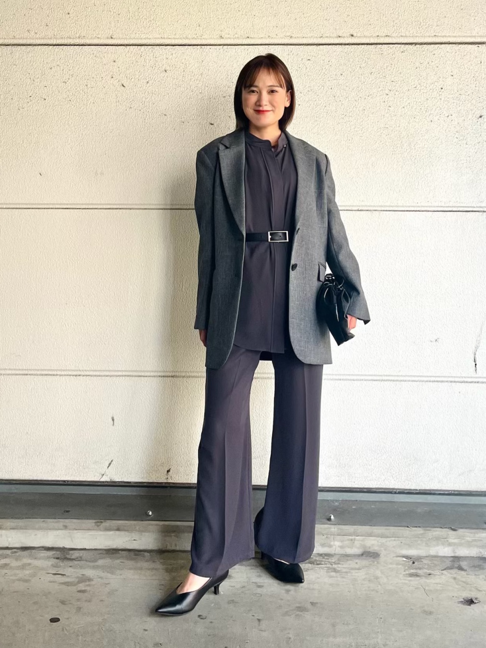 フェイクパールペプラムブラウスセットアップ、PLUS STYLEパンプス