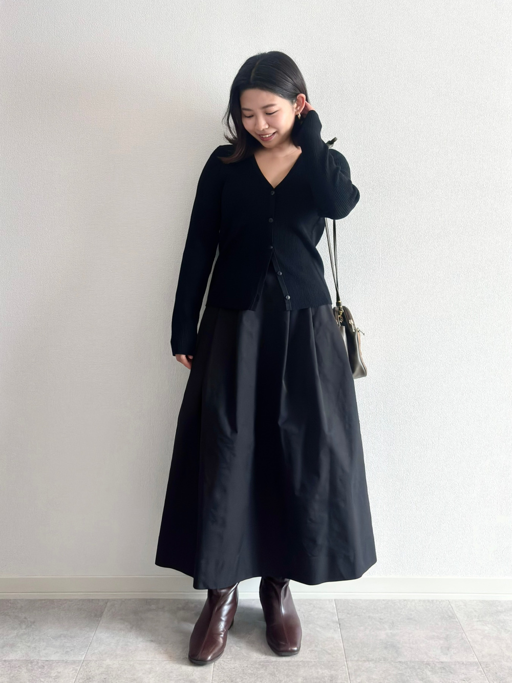 2024年モデル ウールモッサノーカラーハーフコート、コンパクト
