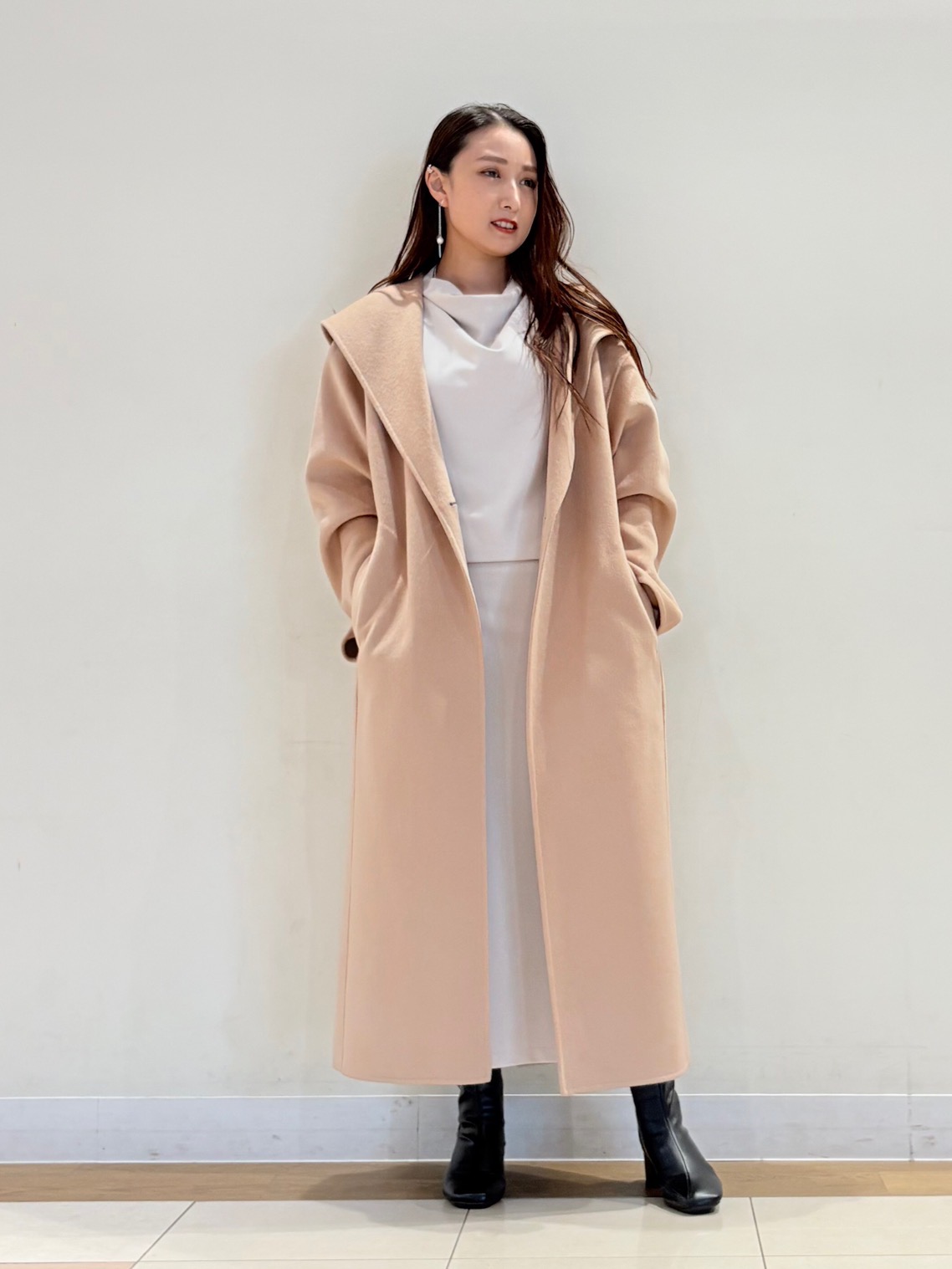 ランチにも最適なアイボリーのセットアップ