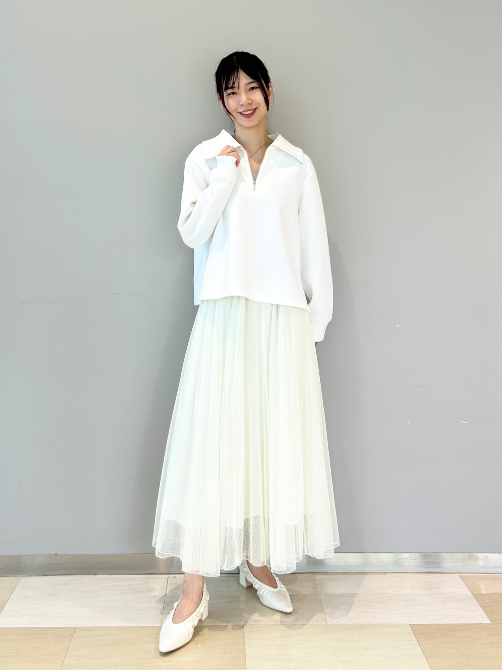 ホールガーメント®ペプラムノースリーブセーター、ドットボリューム 