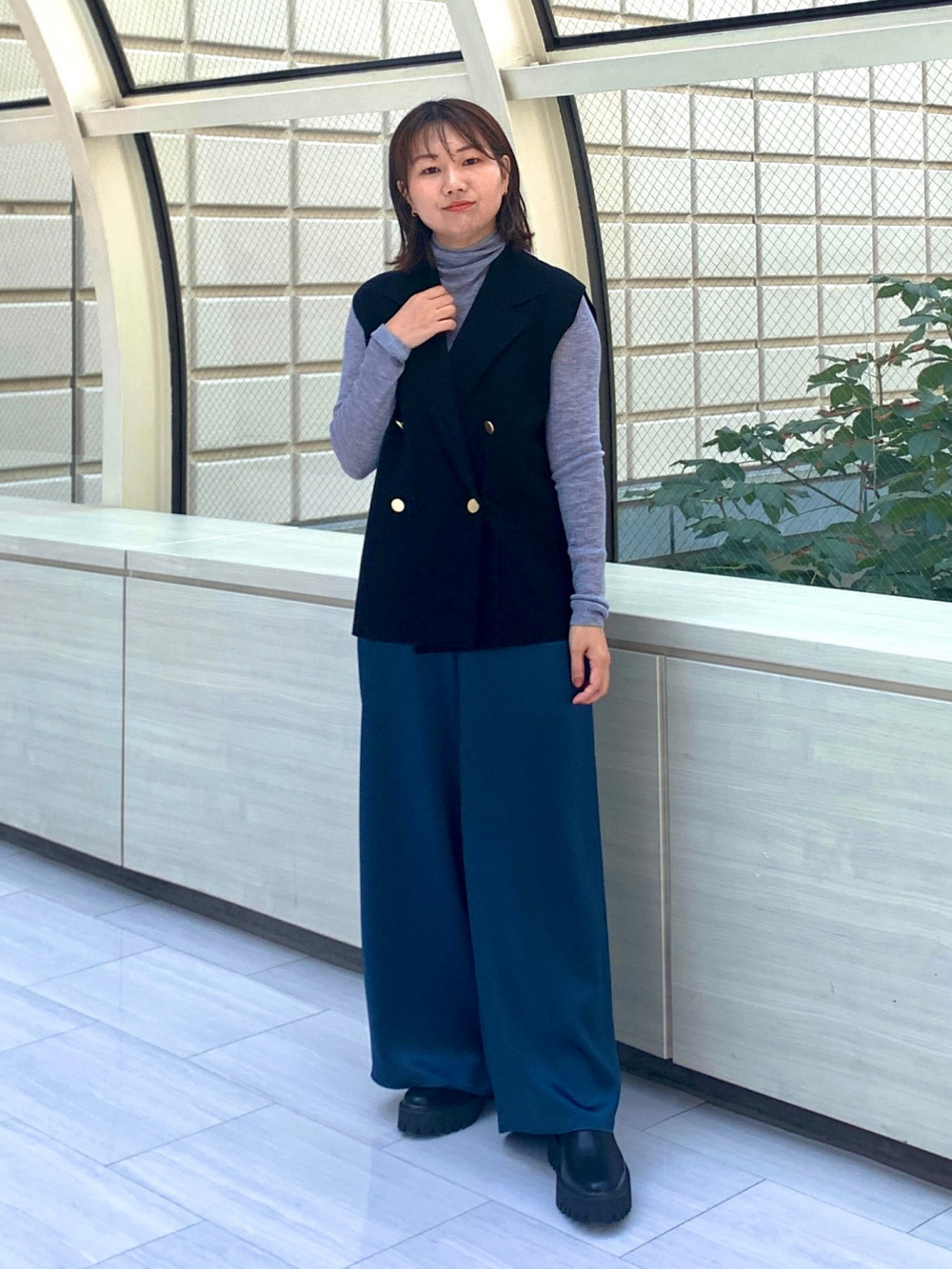 プラスレーヨンブレンド テーラード ニットベスト S PLST(プラステ)公式 | レーヨンブレンドテーラードニットベスト