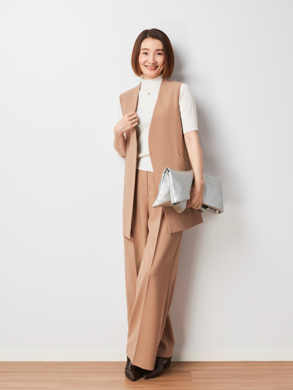 ストレッチツイルベルテッドジレ」のレディースのコーディネート一覧