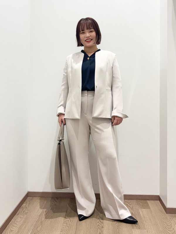 極美品✨プラステ ノーカラー リネン パンツスーツ セットアップ M ホワイト 公式スタイリング | プラステ