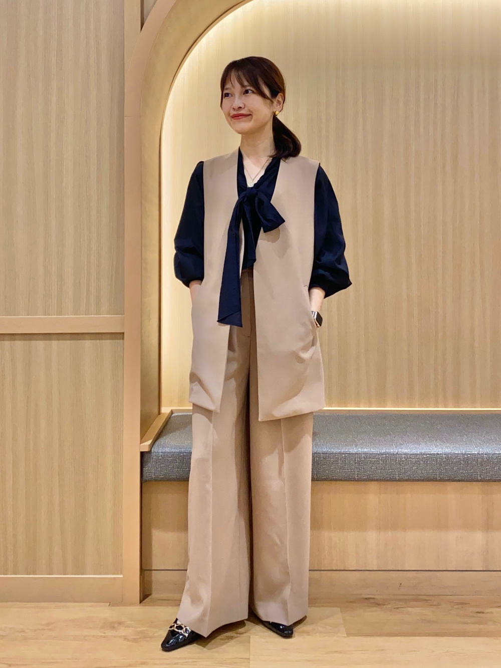 ストレッチツイルベルテッドジレ」の着用コーディネート| プラステ