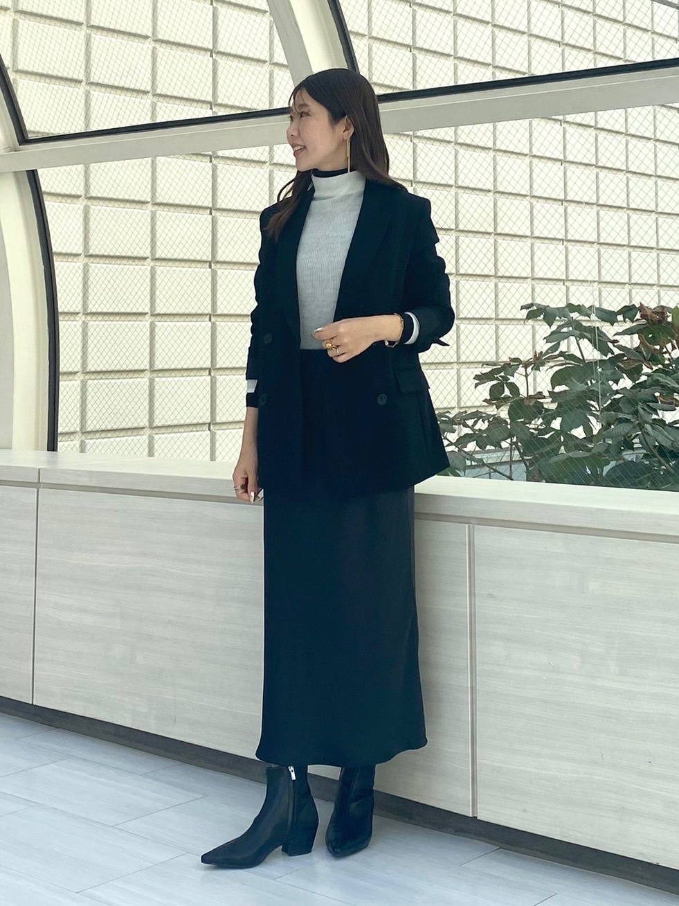 トリアセブレンドダブルジャケット、トリアセブレンドテーパードパンツ