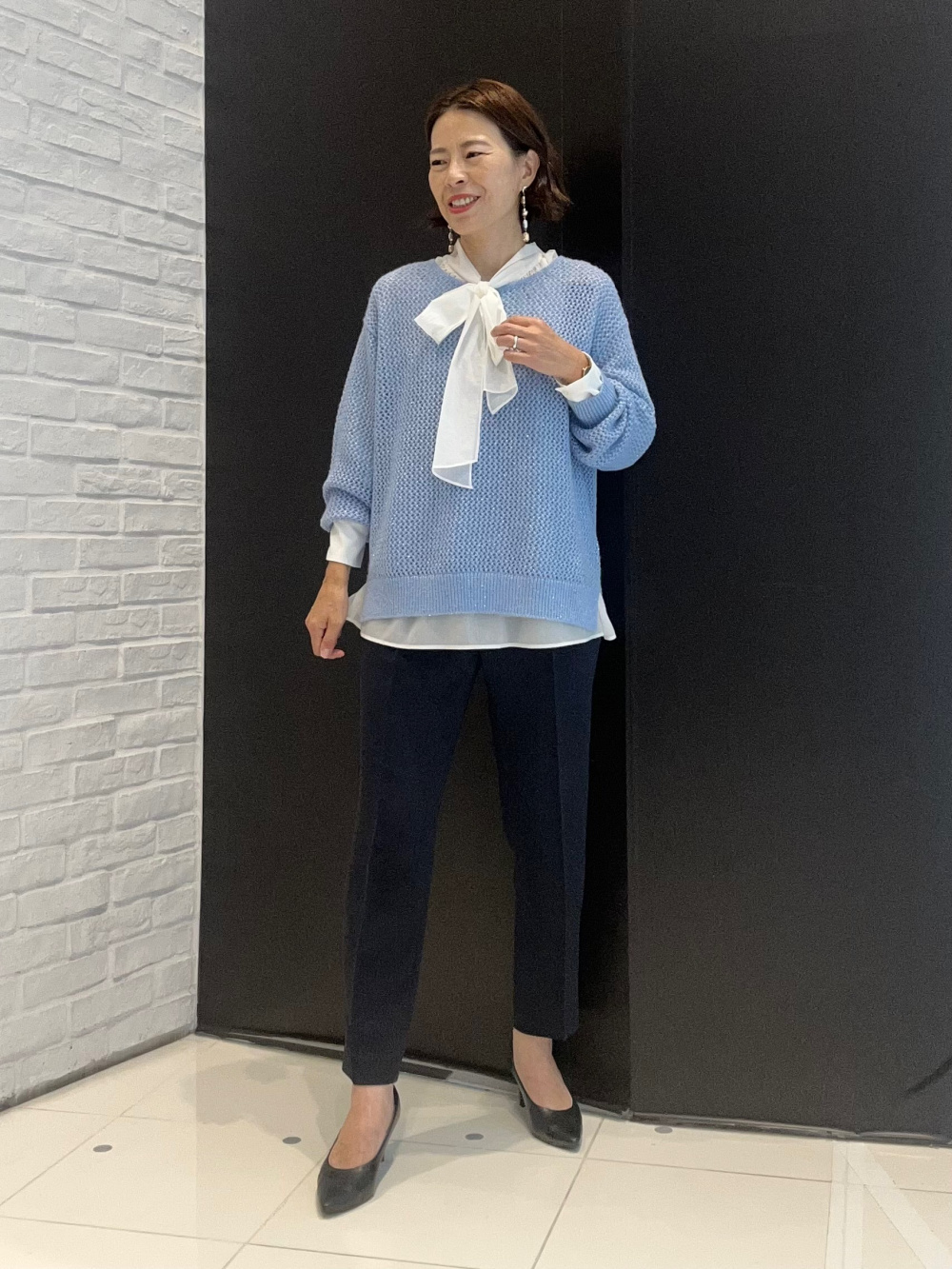 ツイードペプラムジャケット、トリアセブレンドテーパードパンツ」の