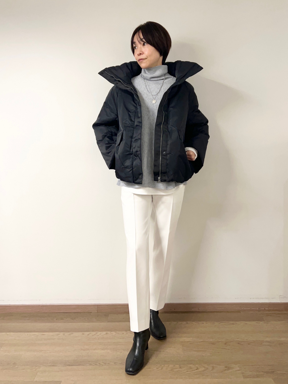 スタンドカラーパデッドブルゾン、スティックパンツ（ウォームリザーブ