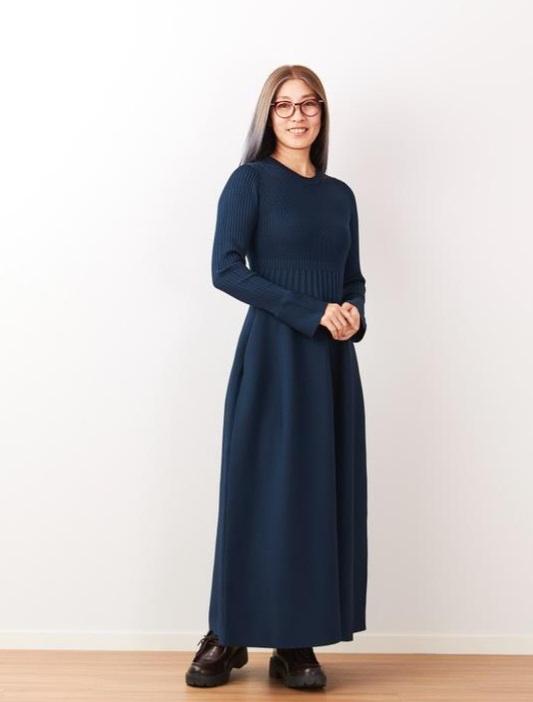 ニットフレアワンピース」の着用コーディネート| プラステ