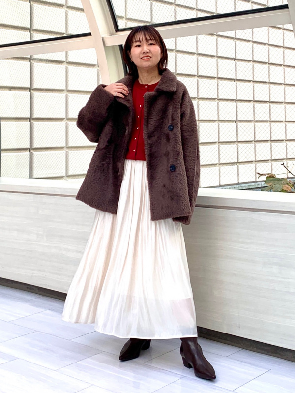 フェザーヤーンニットコート」のレディースのコーディネート一覧