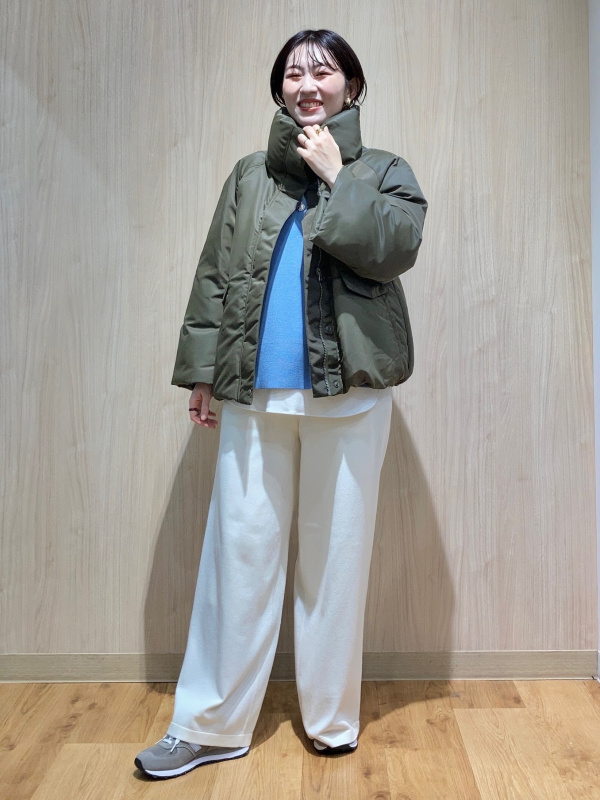 スタンドカラーパデッドブルゾン（レディース）の着用コーディネート