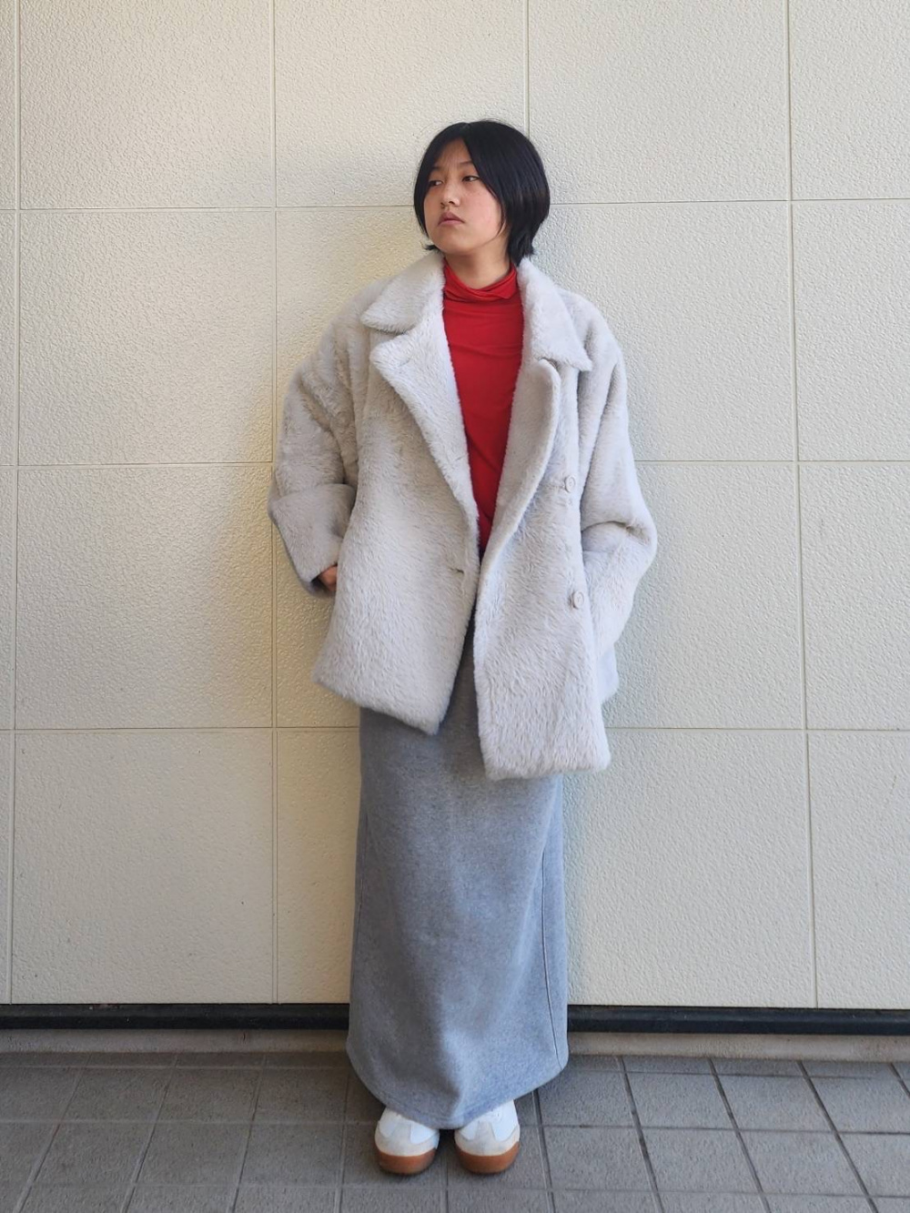 フェザーヤーンニットコート」の着用コーディネート| プラステ