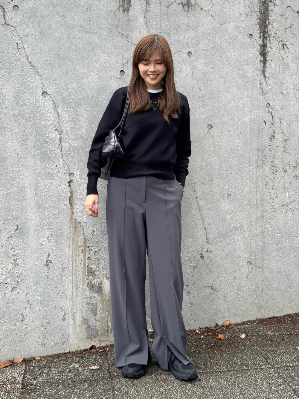 2024年モデル ハイストレッチトリコットスリットストレートパンツ