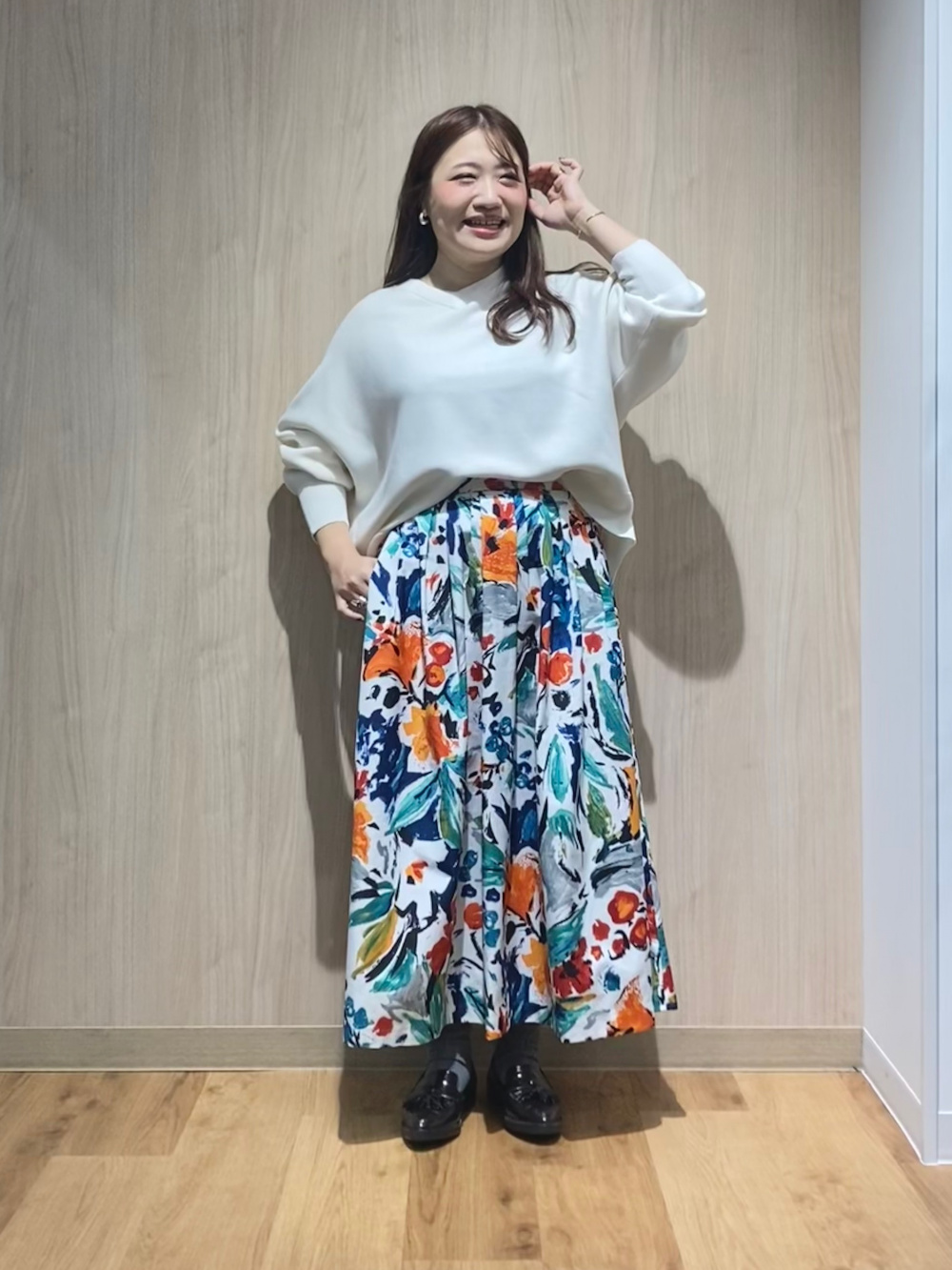 フラワープリントボリュームタックフレアスカート、ウールミックス