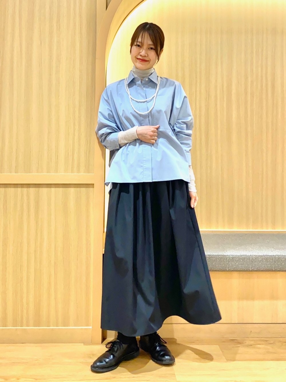 ラメシアーリブタートルネックセーター」の着用コーディネート| プラステ