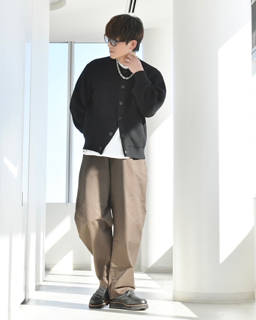 ワイドパンツ（リネンブレンド）、ウォッシャブルニットTシャツ」の