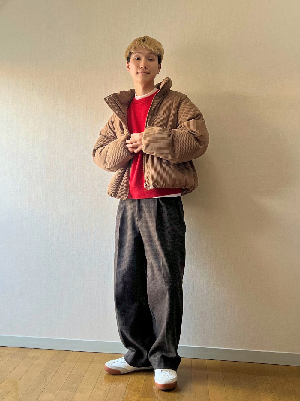 プレシャスニットメルトンワイドパンツ」の着用コーディネート| プラステ