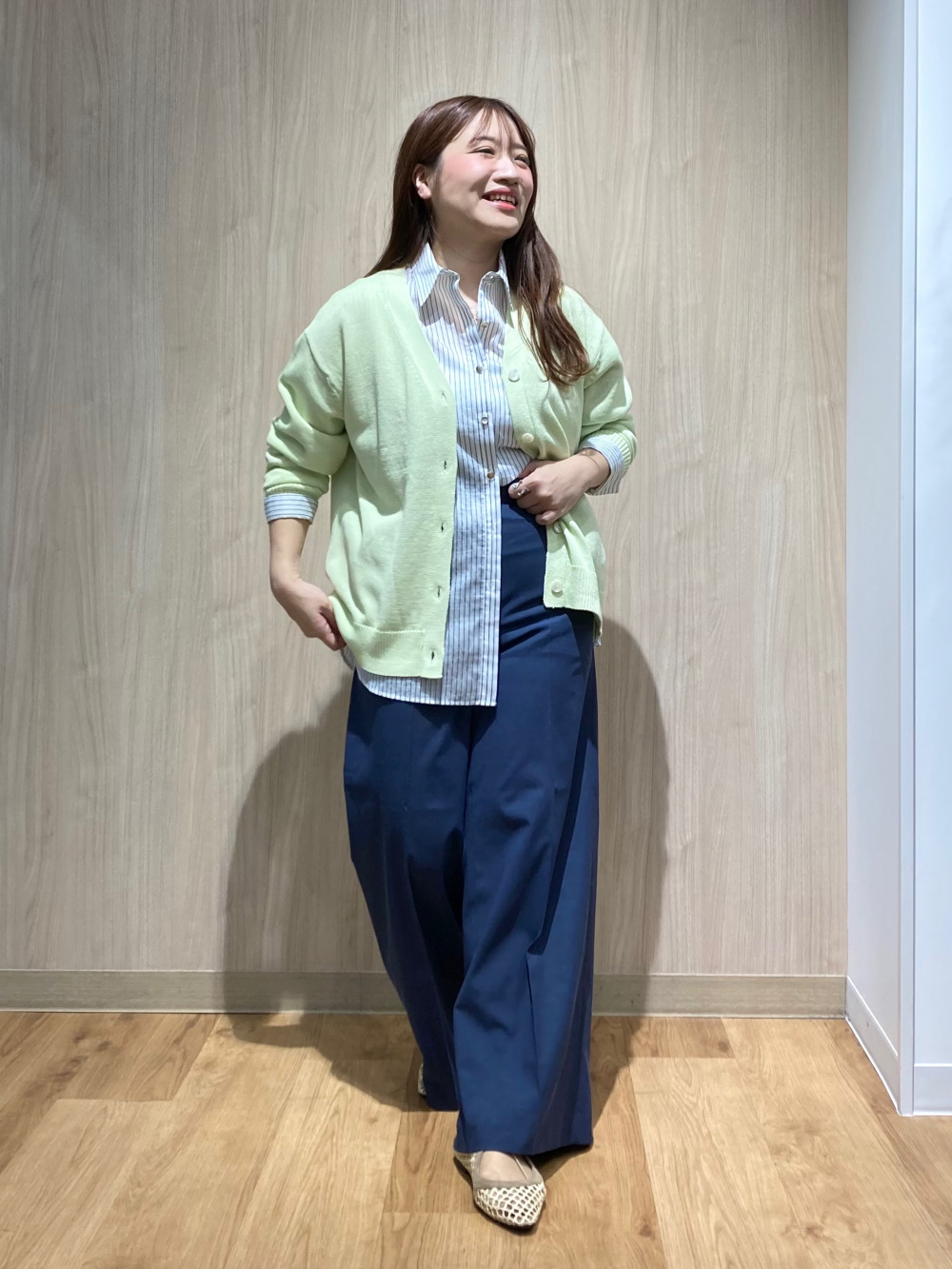 トレンドのシアー】シアークルーネックカーディガン、【InstaLiveで