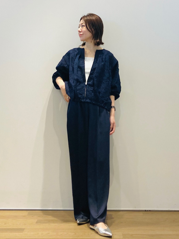 極美品✨ PLST トリアセブランド ノーカラー セットアップ 紺 M 2023 公式スタイリング | プラステ