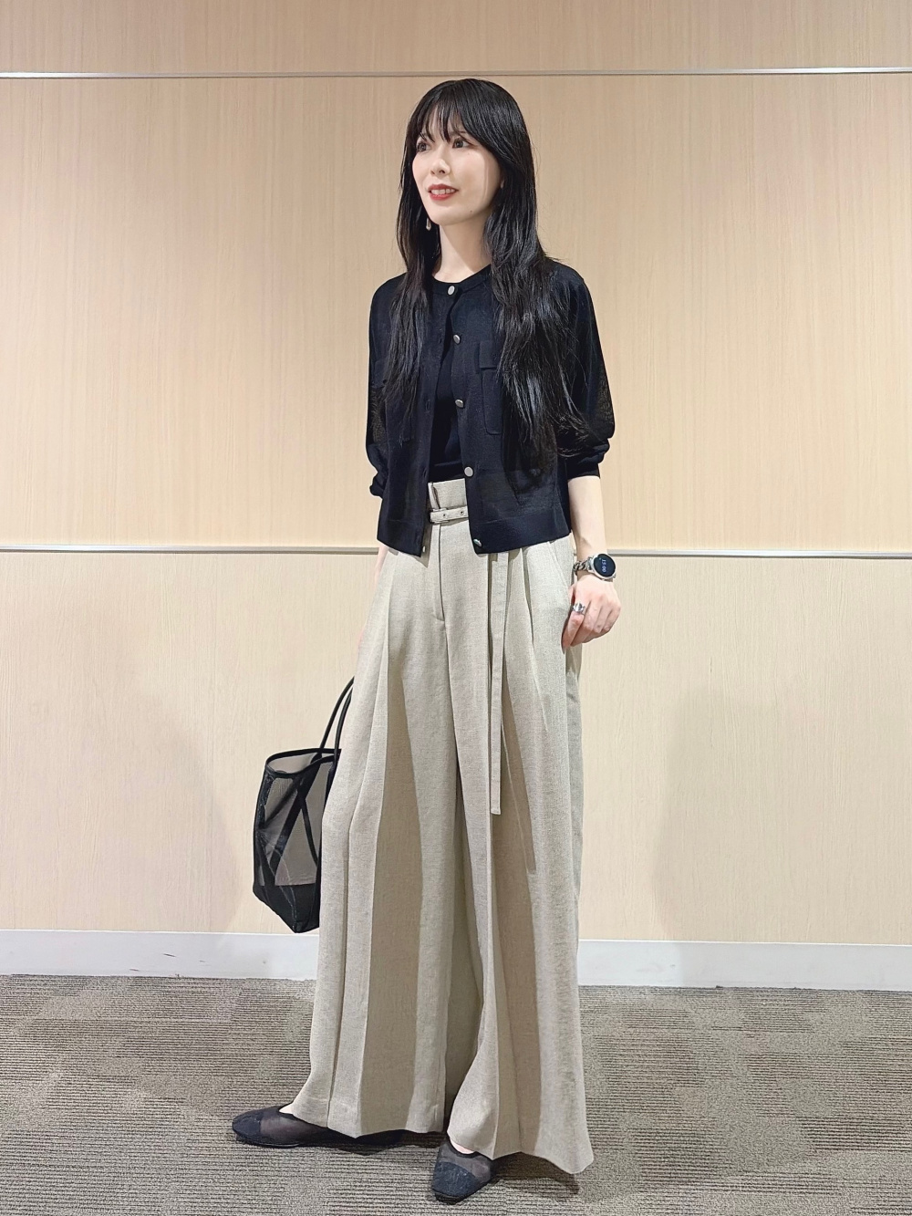 トレンドのシアー】シアーブルゾン、ホールガーメント®ワンピース」の