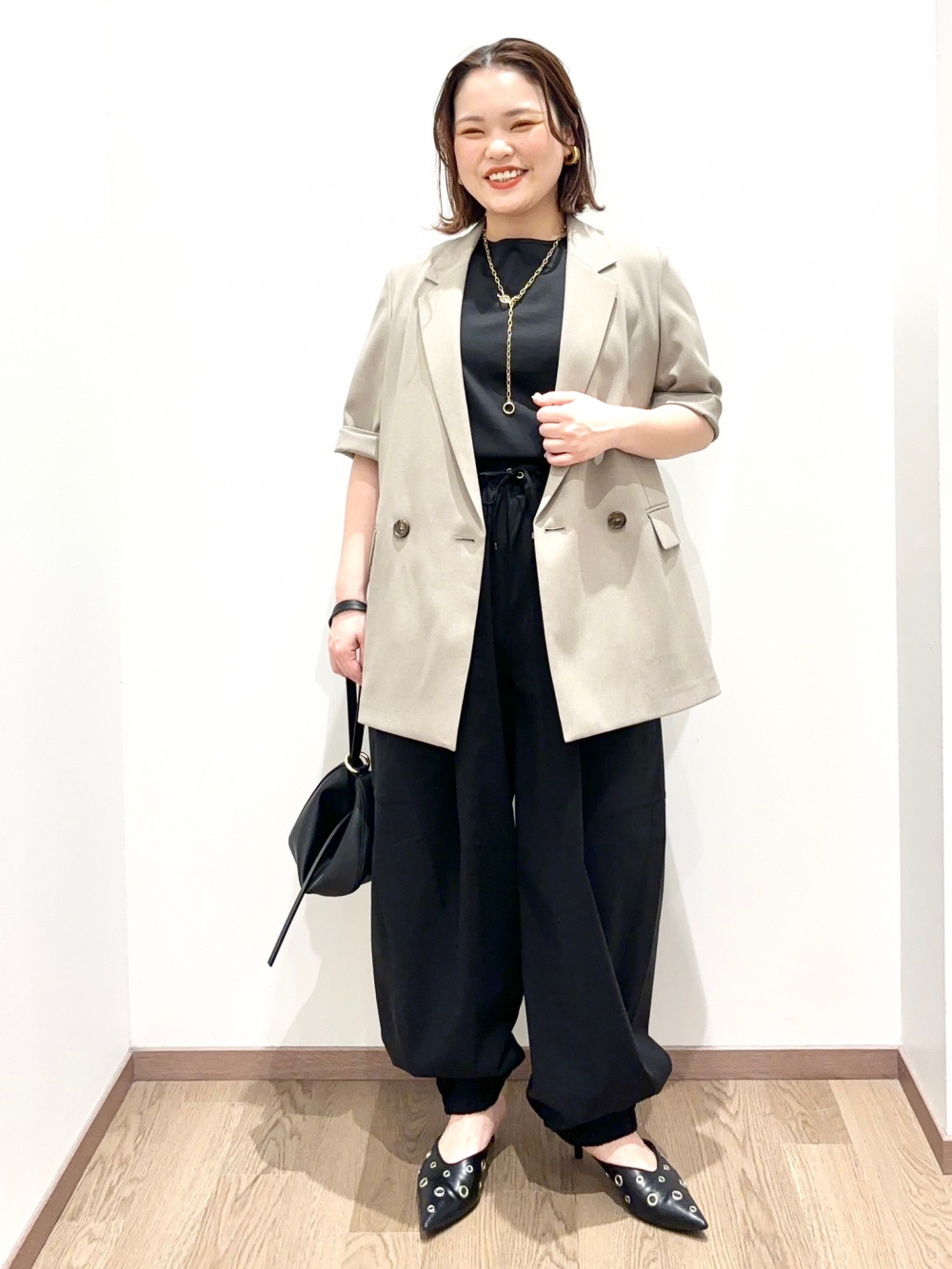 値下げしました】ホールガーメント®ペプラム半袖カーディガン