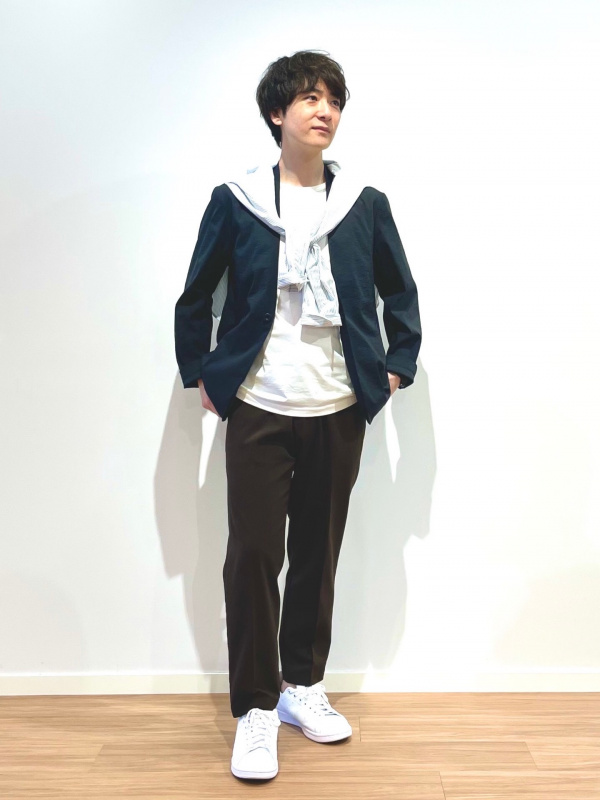 モーションエアーノーカラージャケット、モーションエアーワイドパンツ
