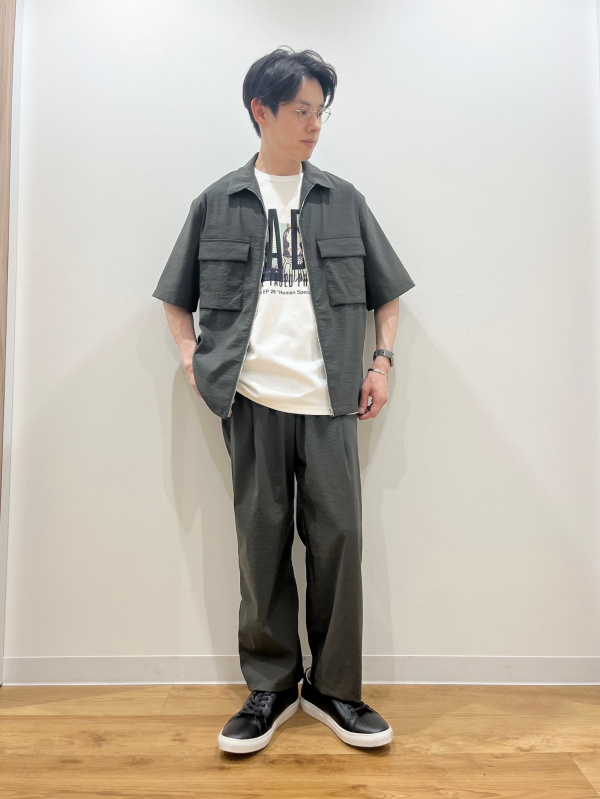 モーションエアーノーカラージャケット、モーションエアーワイドパンツ