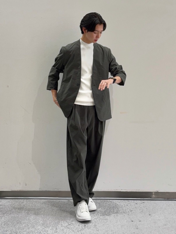 モーションエアーノーカラージャケット、モーションエアーワイドパンツ