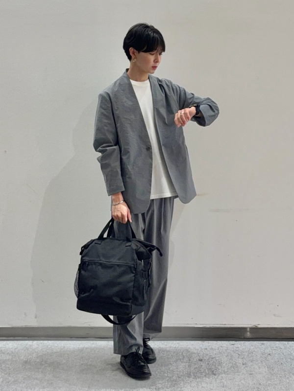モーションエアーノーカラージャケット、モーションエアーワイドパンツ
