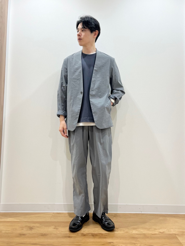 モーションエアーノーカラージャケット、モーションエアーワイドパンツ