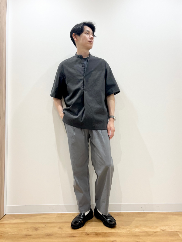 モーションエアーノーカラージャケット、モーションエアーワイドパンツ