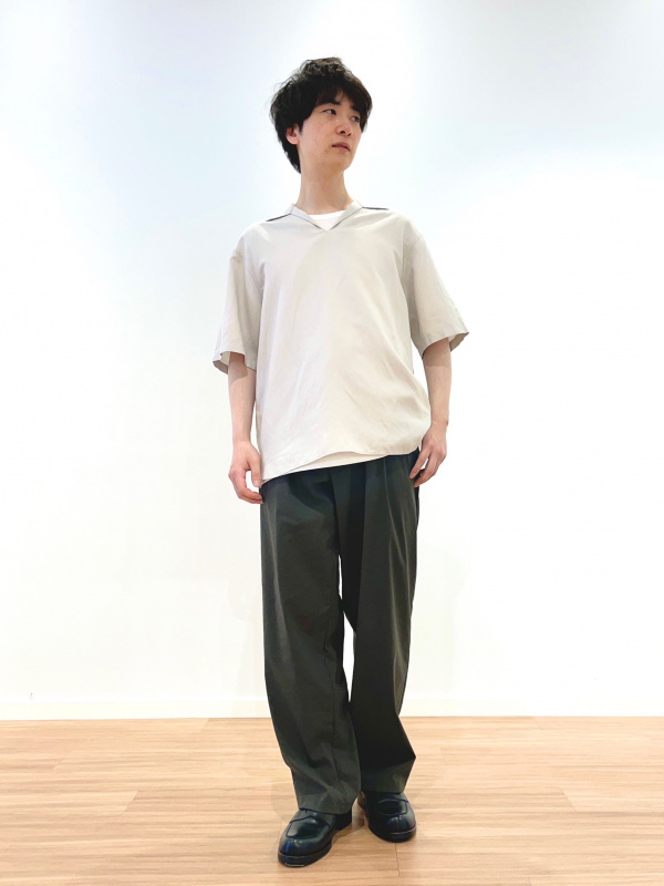 モーションエアーノーカラージャケット、モーションエアーワイドパンツ