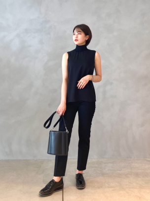 Silk Combo SL Roll Neck Top | WOMEN(レディース)|Theory 公式通販