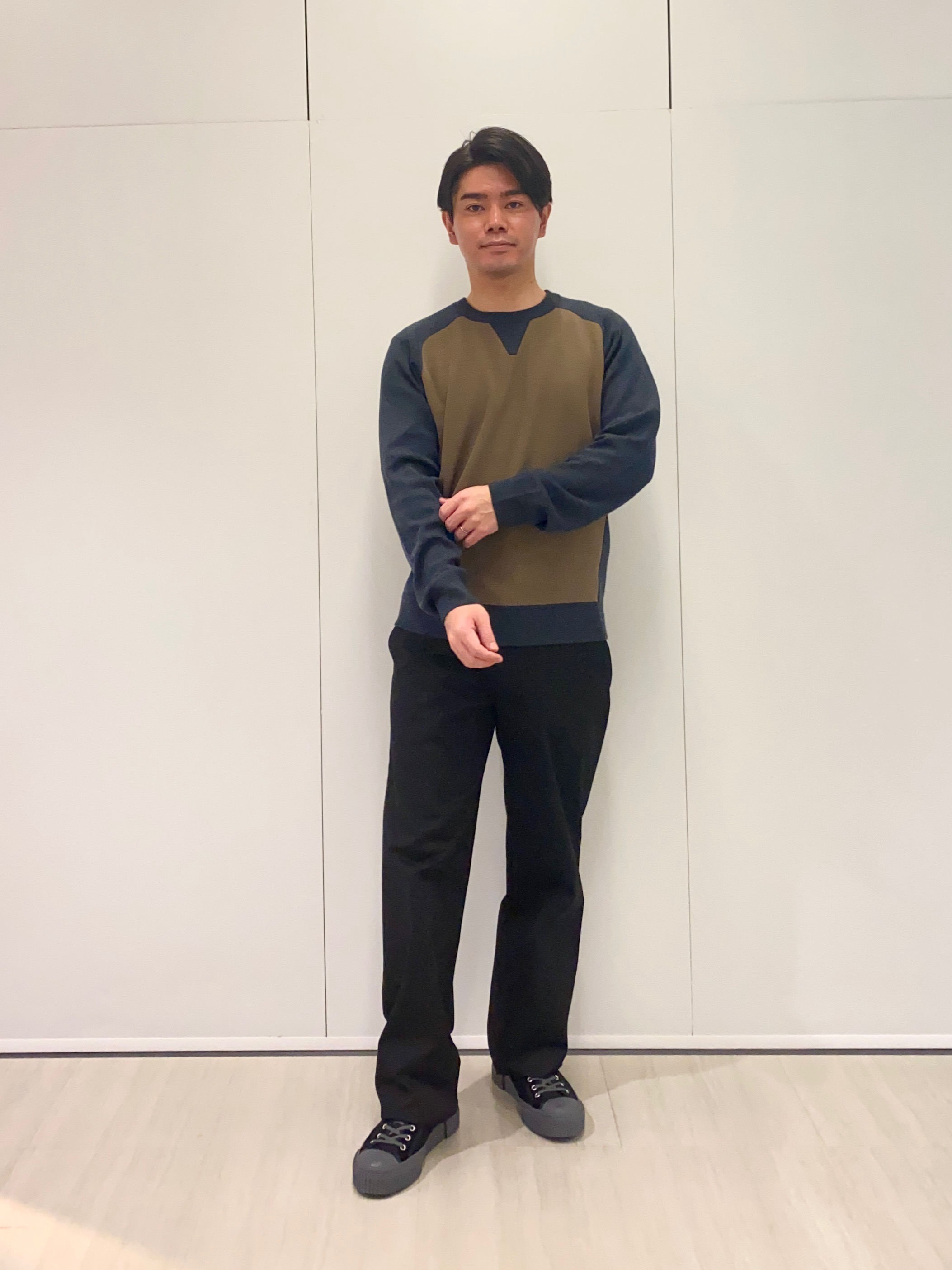 豊富なギフト ✨Theory✨セオリー パンツスーツ Mサイズ ベージュ ジャケット スーツ・フォーマル・ドレス