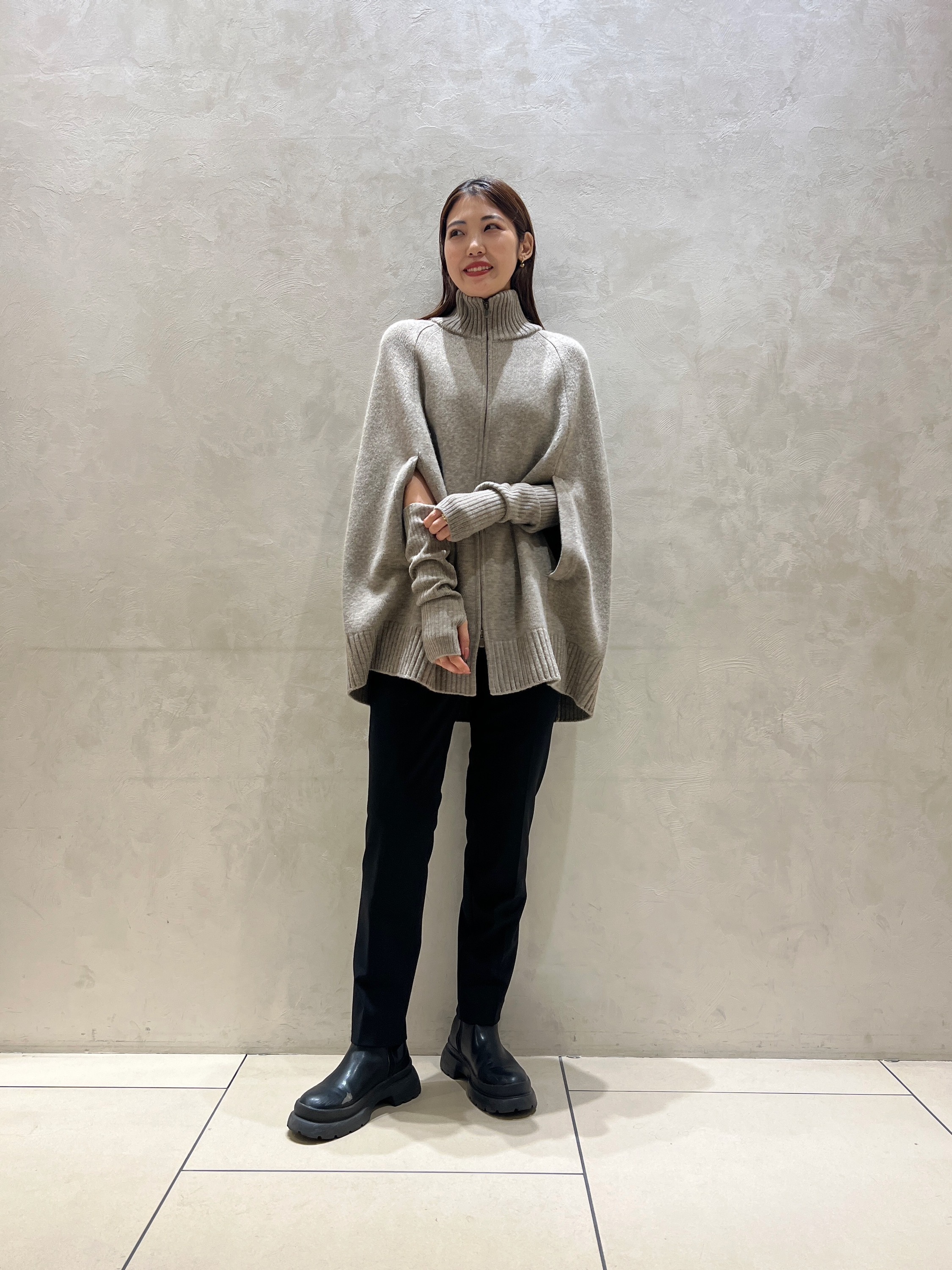 theory luxe ケープ風ジップアップカーディガン theory luxe ケープ風ジップアップカーディガン（コーディネート
